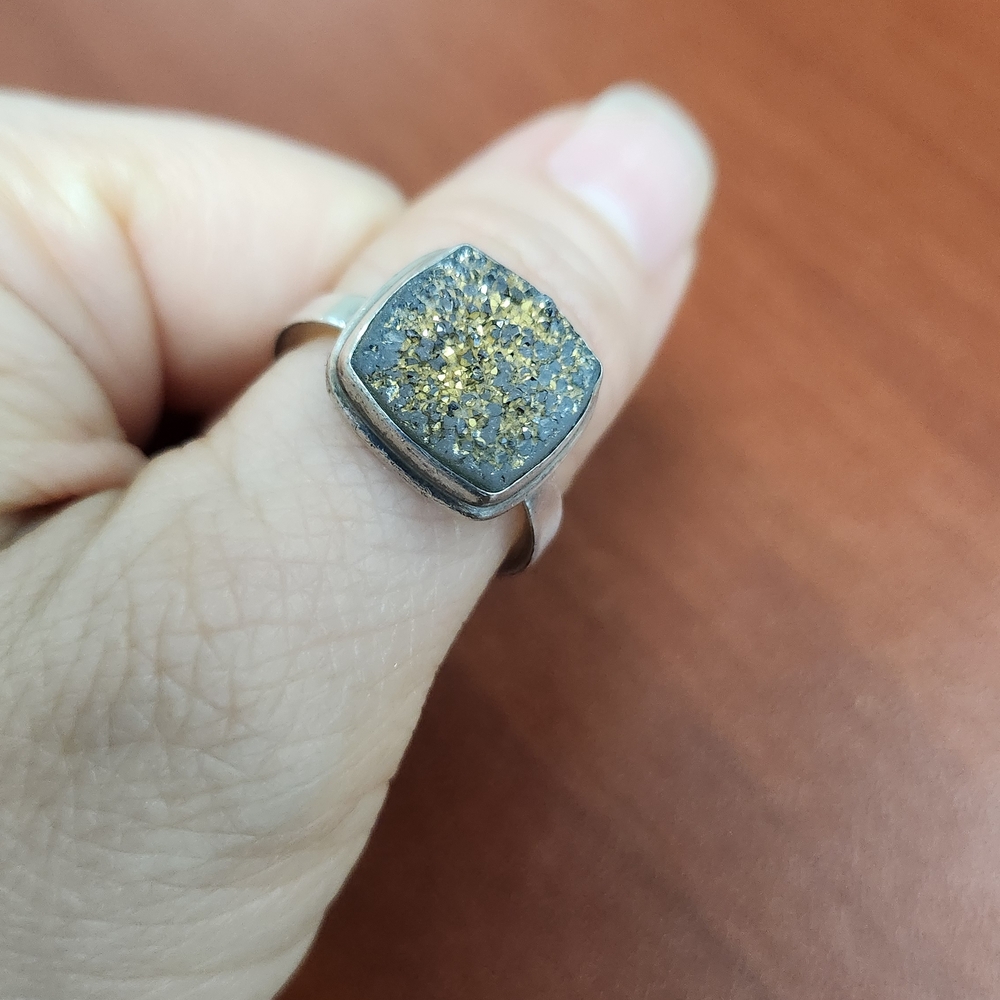 Elegant 925 Silver and Gold Dust Ring